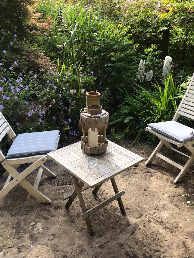 Dove Cottage Bisley  Ngoại thất bức ảnh